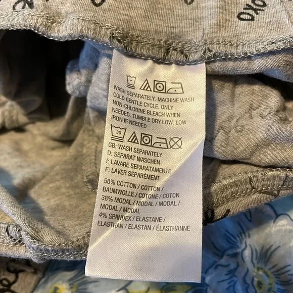 AnyBody pajamas Sz L - Picture 7 of 9